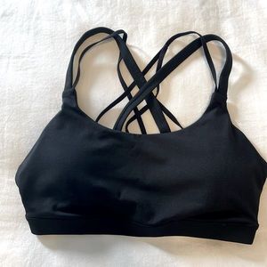 Fabletics low impact boost sports bra size Small